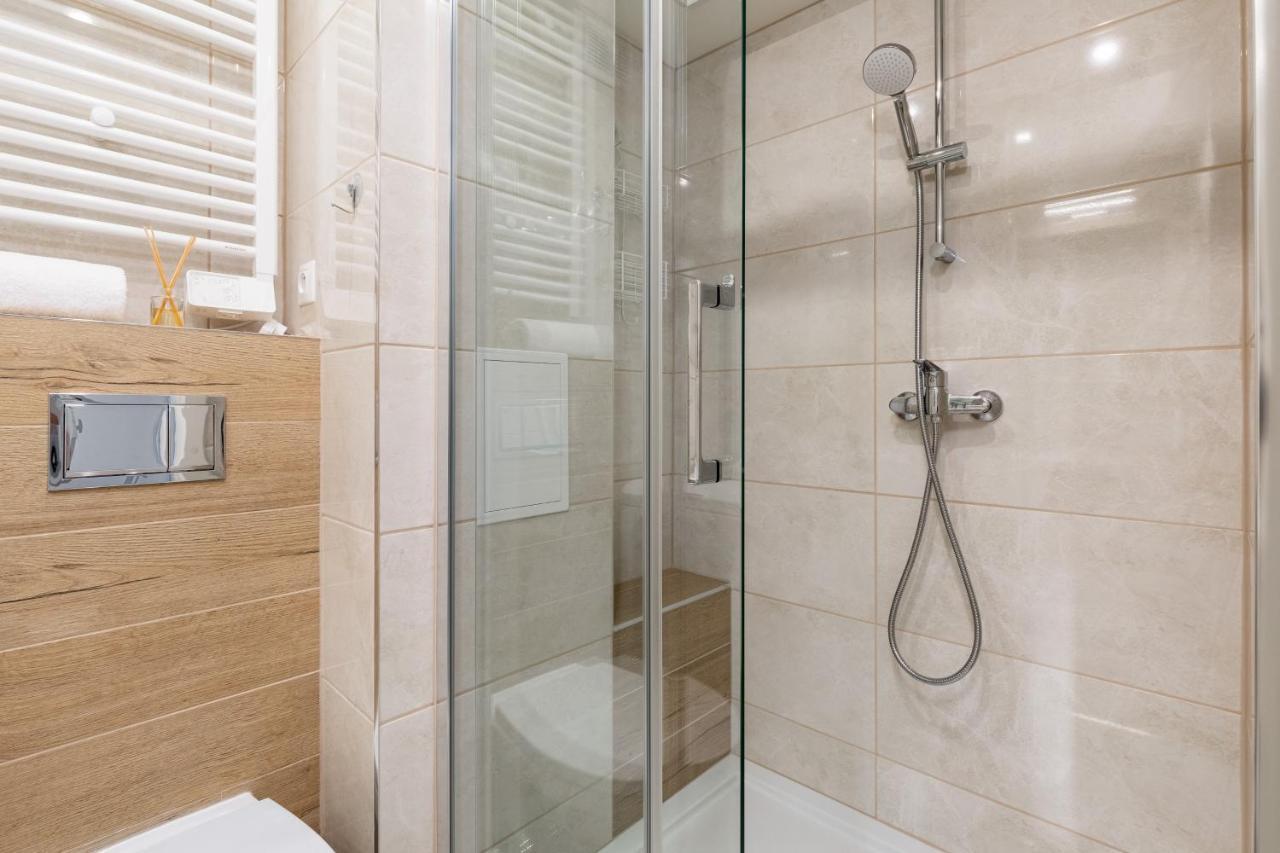 Marynarzy Okretow Pogranicza Apartments By Noclegi Renters Kolobrzeg Luaran gambar