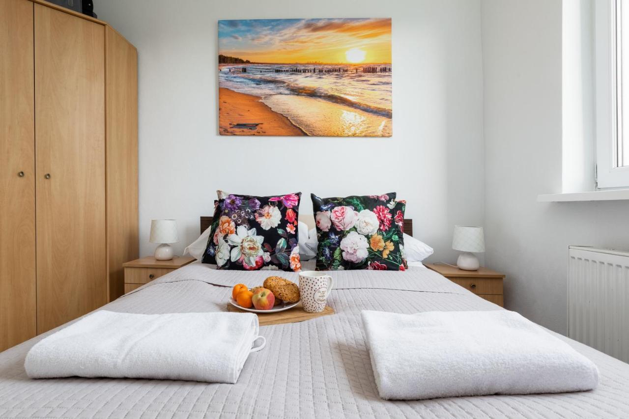 Marynarzy Okretow Pogranicza Apartments By Noclegi Renters Kolobrzeg Luaran gambar