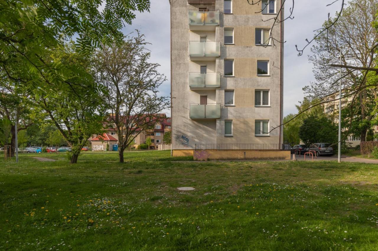 Marynarzy Okretow Pogranicza Apartments By Noclegi Renters Kolobrzeg Luaran gambar